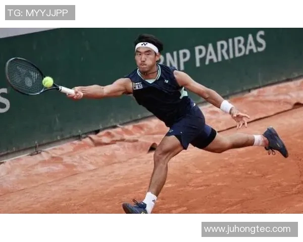 上海网球队以63分领跑大师赛积分榜展现强劲实力