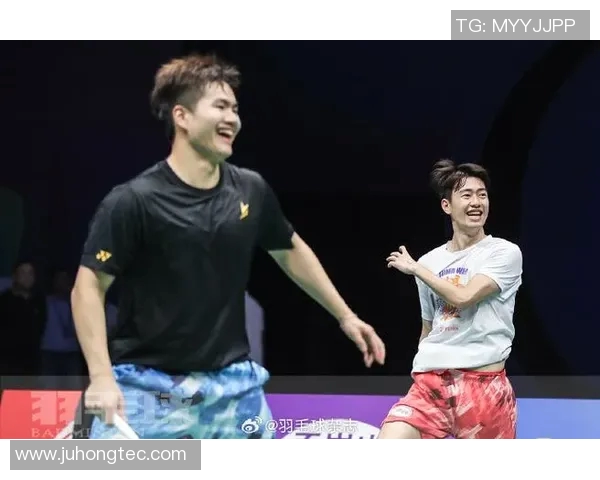 南京与武汉羽毛球队对决赛后分析力量对比与战术探讨