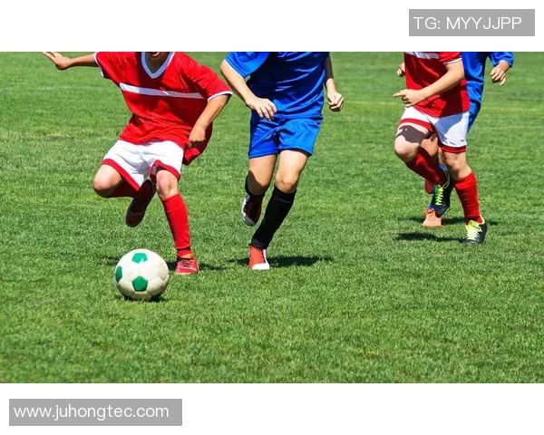 星矢在绿茵场上展现勇气与友情的足球传奇之旅 星矢在绿茵场上展现勇气与友情的足球传奇之旅